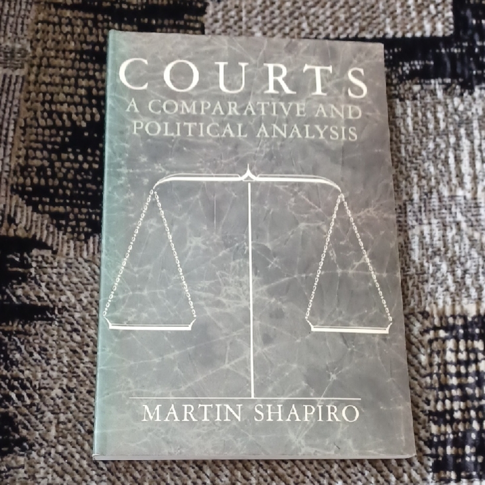 4/$40 Courts: A Comparative and Political Analysis - Paperback Book